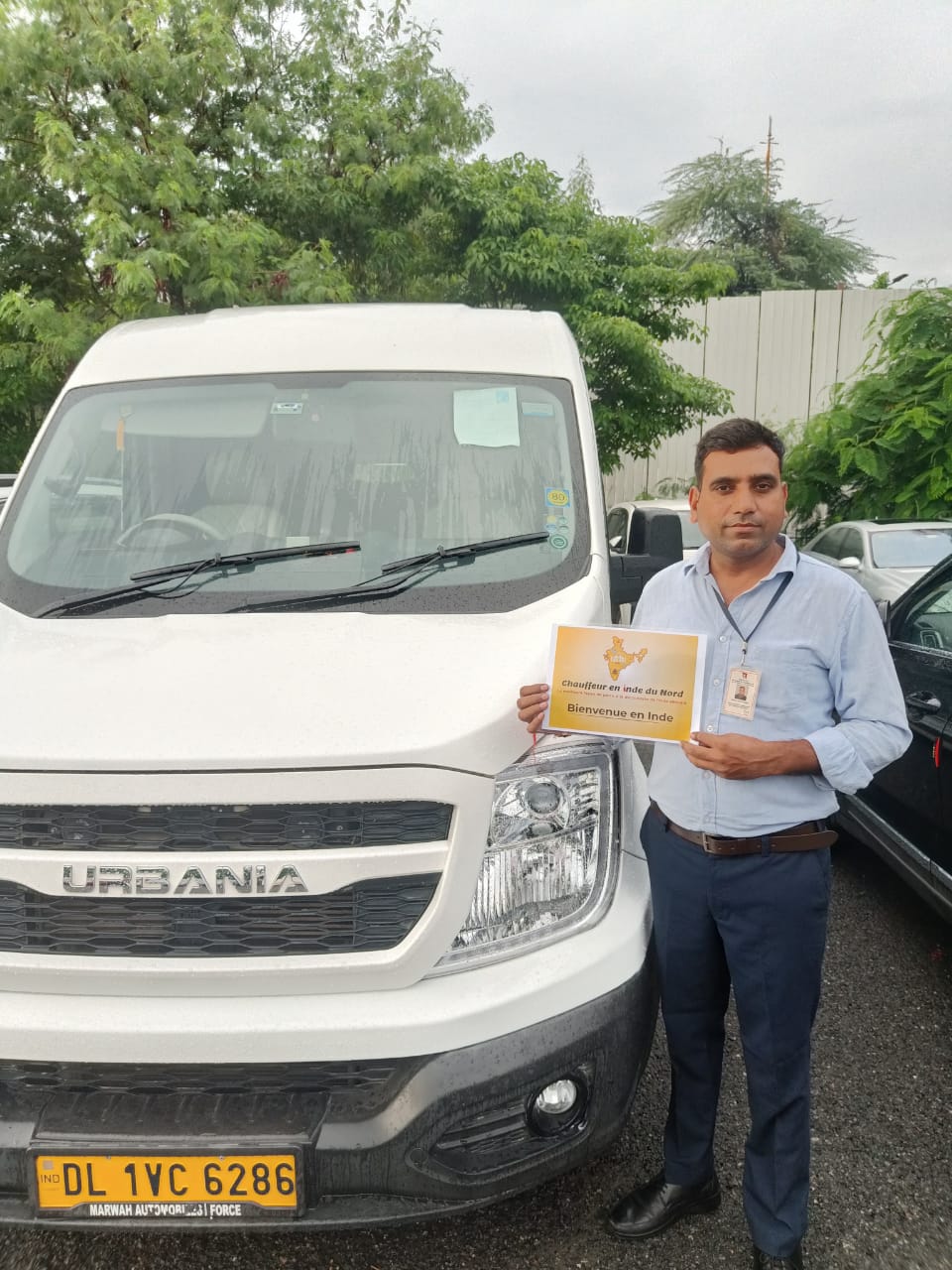 About Us Driver in Bharat Tours agency